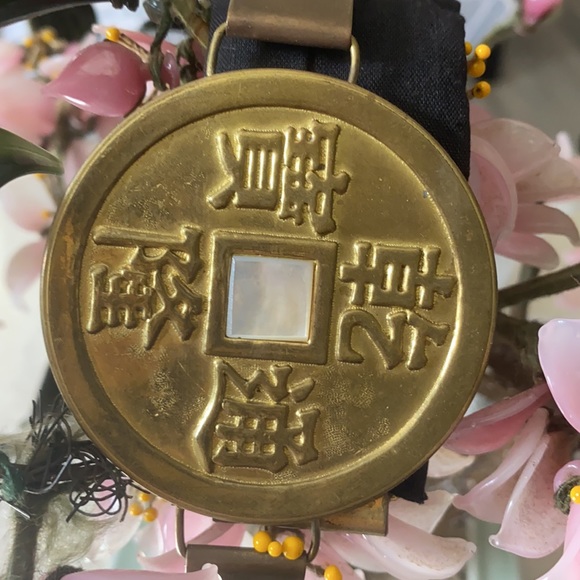 Vintage Asian mop brass belt - Picture 2 of 8